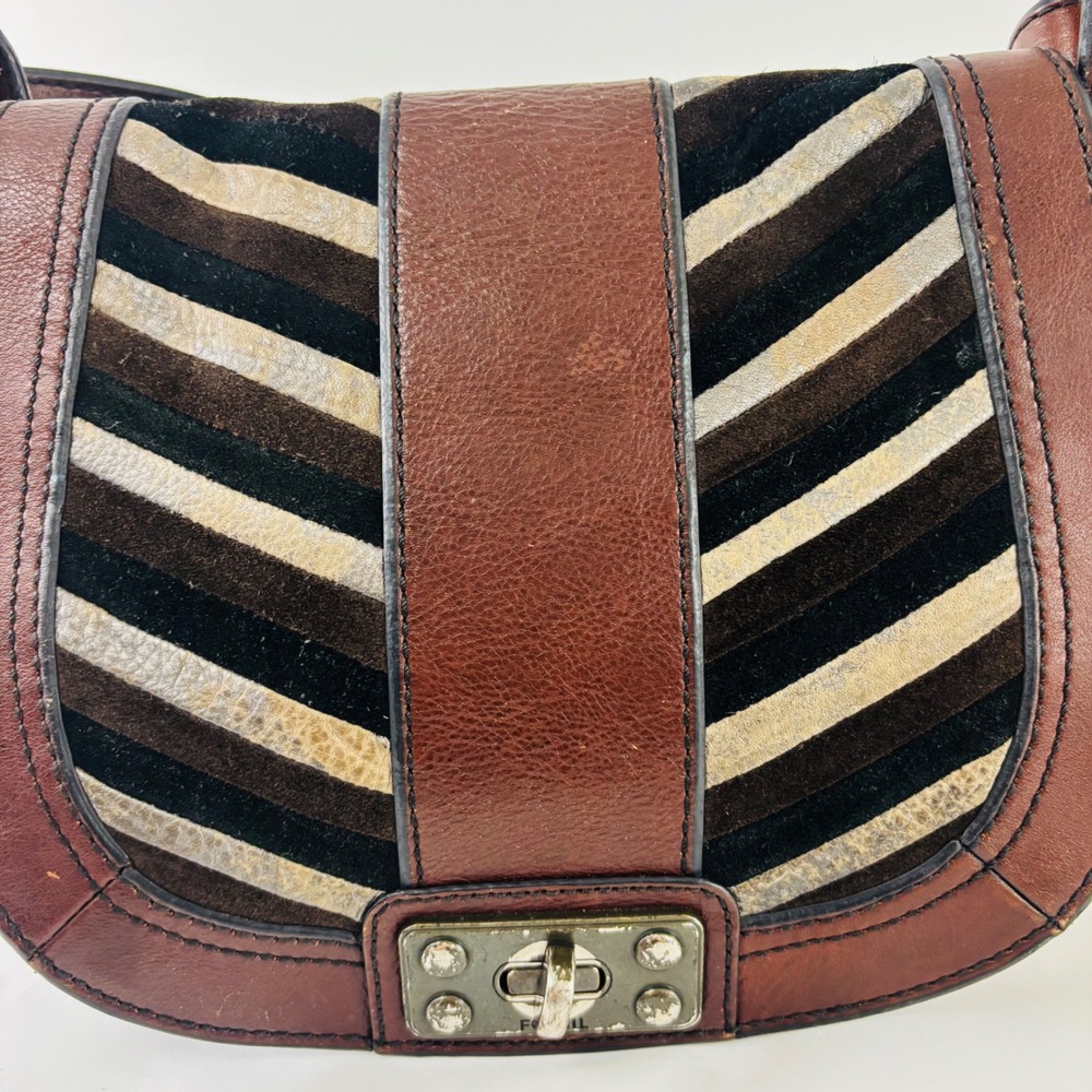 Fossil Reissue Saddle Flap Brown Leather Mixed Media Chevron Crossbody Bag Key - Picture 2 of 13